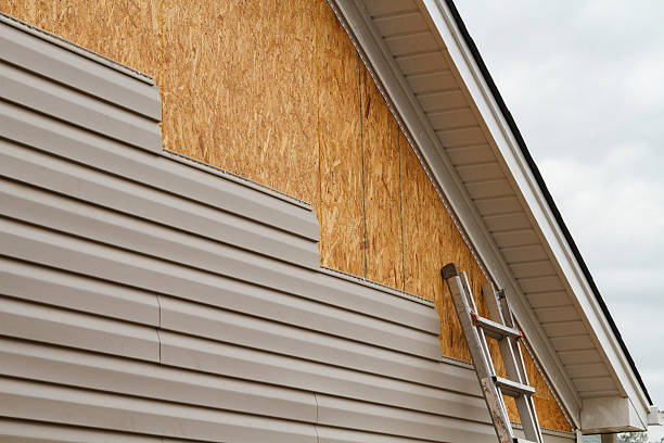 24/7 Emergency Vinyl Siding experts in Woodstock, VA